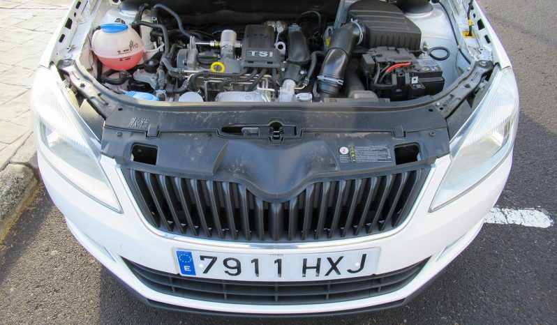 Skoda Fabia TSI, 1.2cc, 2014, Blanco lleno