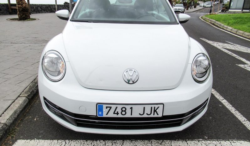 Wolskwagen Beetle Cabrio, 1.2 cc, 2016, Blanco lleno