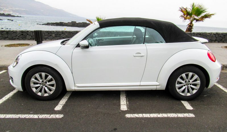 Wolskwagen Beetle Cabrio, 1.2 cc, 2016, Blanco lleno