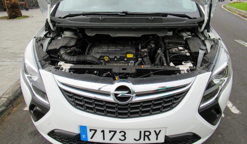 Opel Zafira Tourer, 1.4cc, 2016, Blanco lleno
