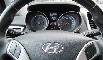 Hyundai i30, 1.4 cc, 2014, Gris Plata lleno