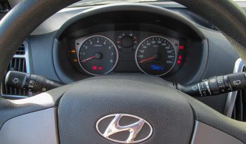 Hyundai i20, 1.2 cc, 2014, Gris Oscuro lleno