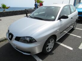 Seat Ibiza 1.4 cc 2003 Gris Plata · Autos Edal Ocasión · CompraVenta de Vehículos de Ocasión en Canarias