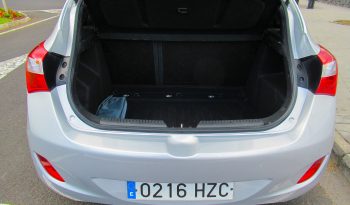 Hyundai i30, 1.4 cc, 2014, Gris Plata lleno